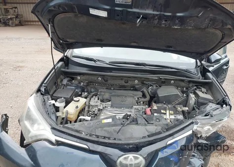 2018 Toyota Rav4 Xle z USA, uszkodzony, nr VIN JTMWFREV9JJ747531